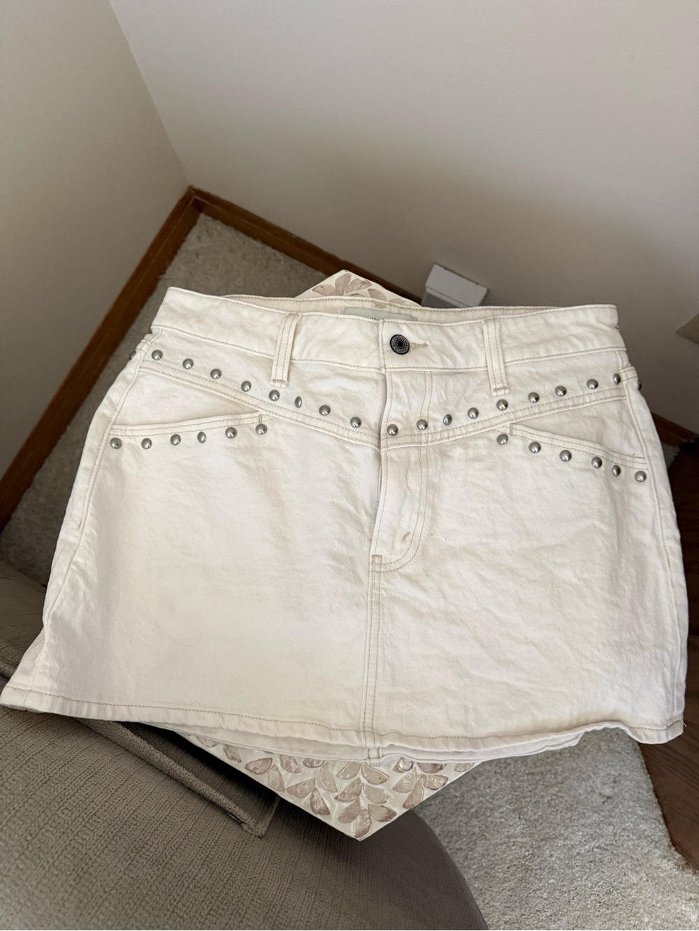 Abercrombie White Studded Skort